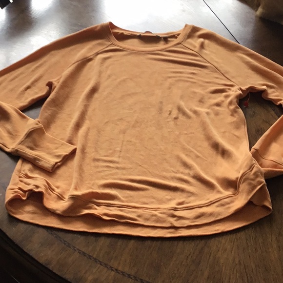 NWOT Athleta long sleeve Woman’s Tall Medium - Picture 2 of 8